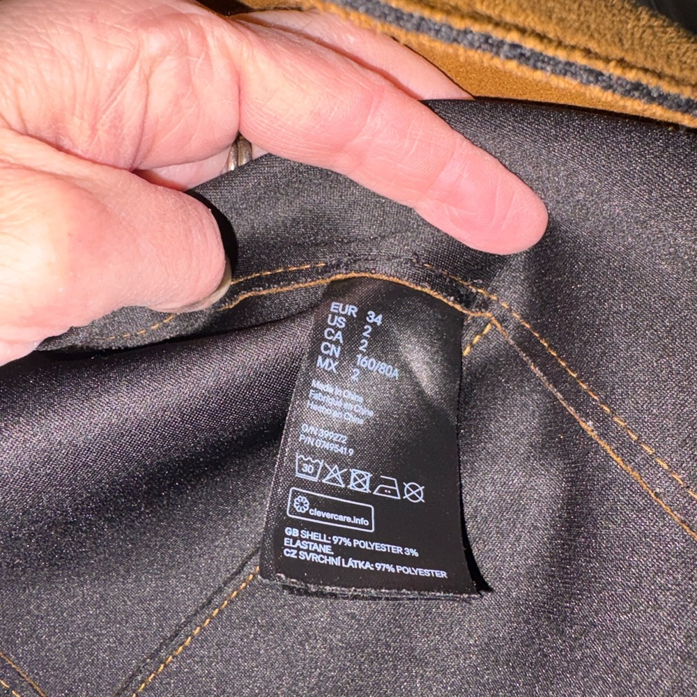 Faux Suede Moto Jacket US 2 Camel Cropped Biker Jacket Minimalist 90s - Picture 6 of 8